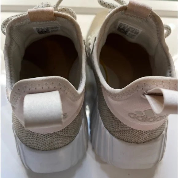 Adidas Kaptir women’s flow shoes, sneaker,7,Aluminum,Tan, Wonder Beige - Picture 6 of 11